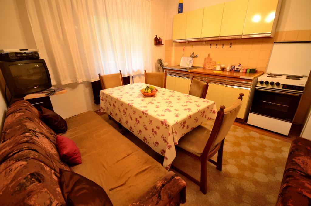 Guest House Konjic Exteriér fotografie