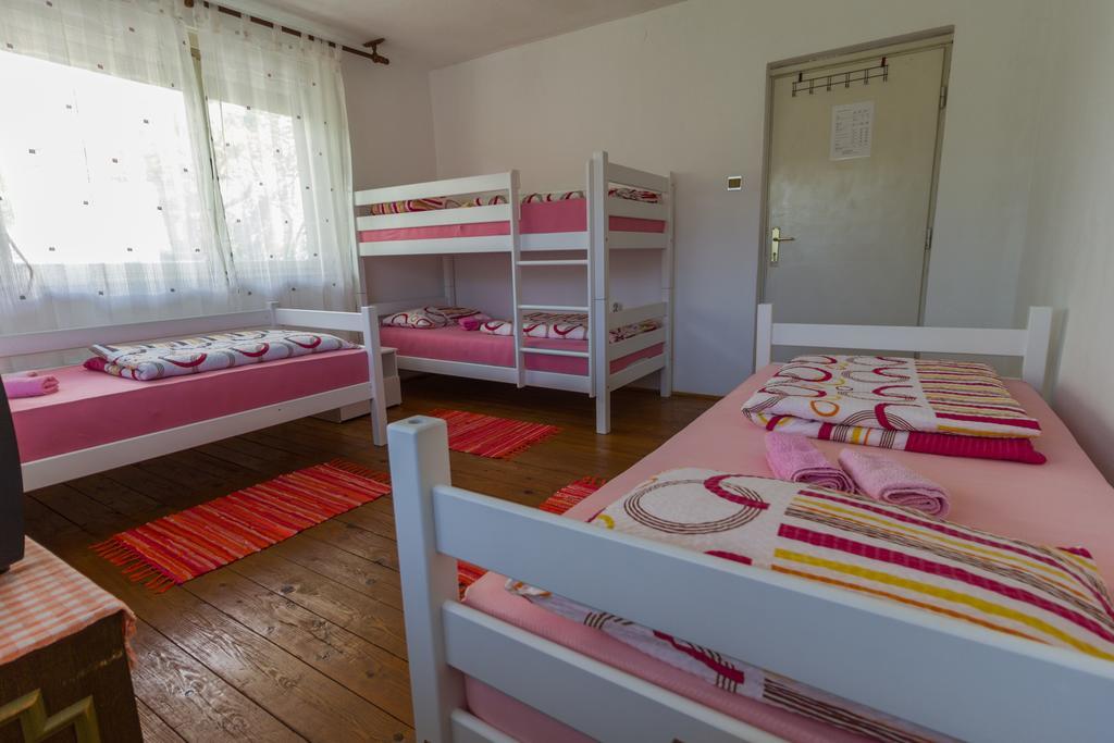 Guest House Konjic Exteriér fotografie